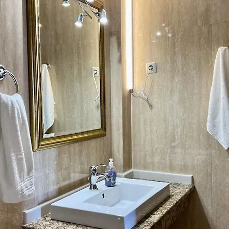 Allegra Villa *